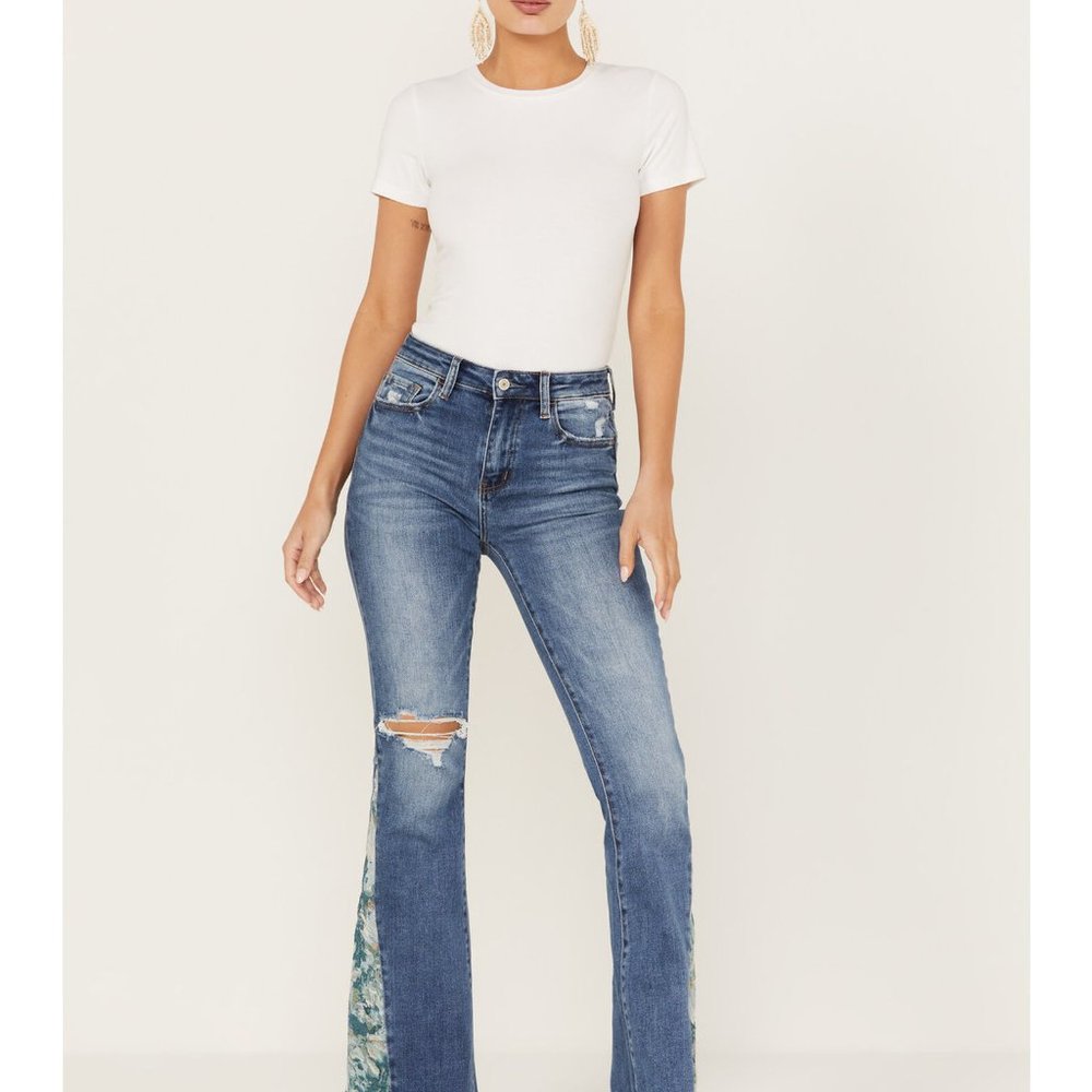 Vervet Women's Default High Rise Flare Paneled Jeans Medium Wash Blue Size 27